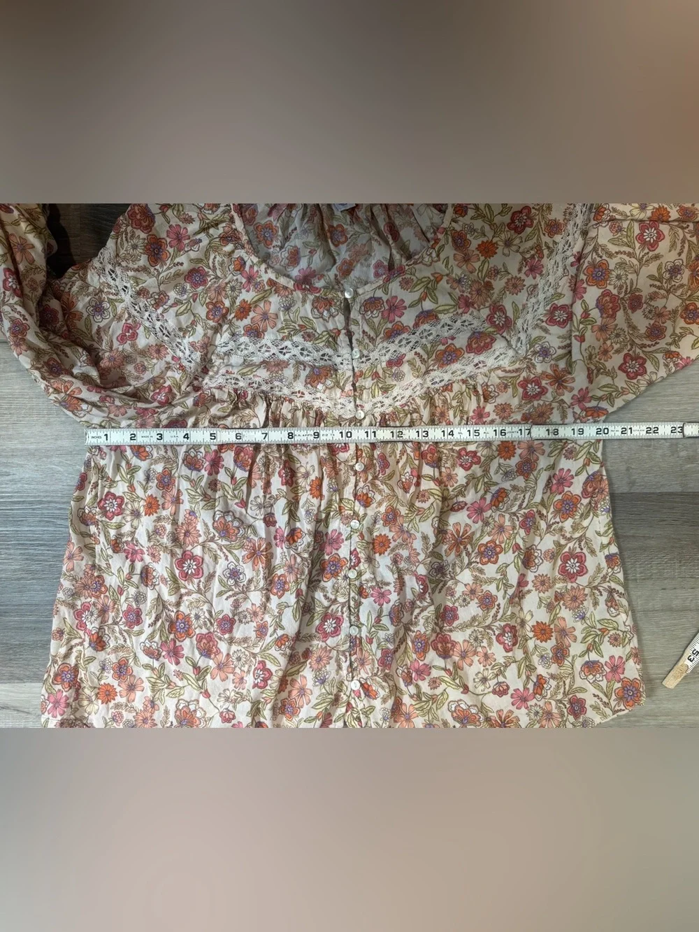 Old Navy Floral Lace-Trim Button-Front Blouse Puff Sleeves - White/Pink/Green